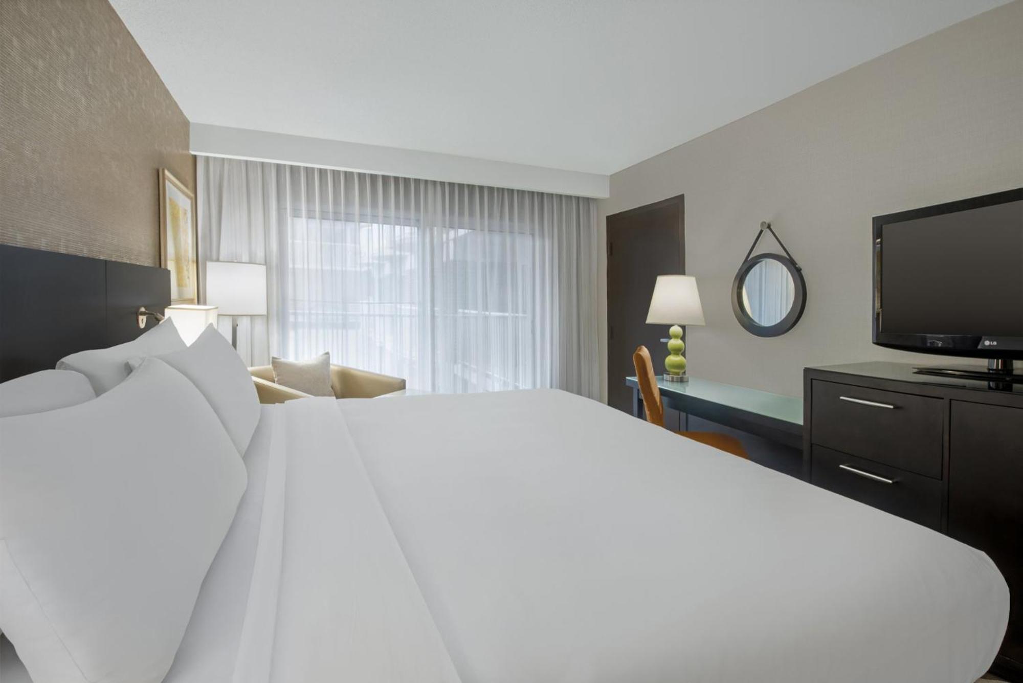 Crowne Plaza Kitchener-Waterloo By Ihg Hotel Kültér fotó